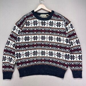Vintage St. John's Bay Sweater Mens Large Snowflake Chunky‎ Knit Crewneck Nordic